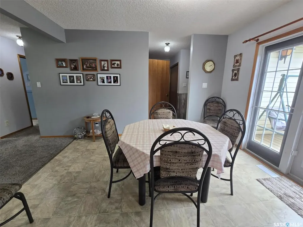 700 Saskatchewan Avenue Grenfell SK S0G 2B0