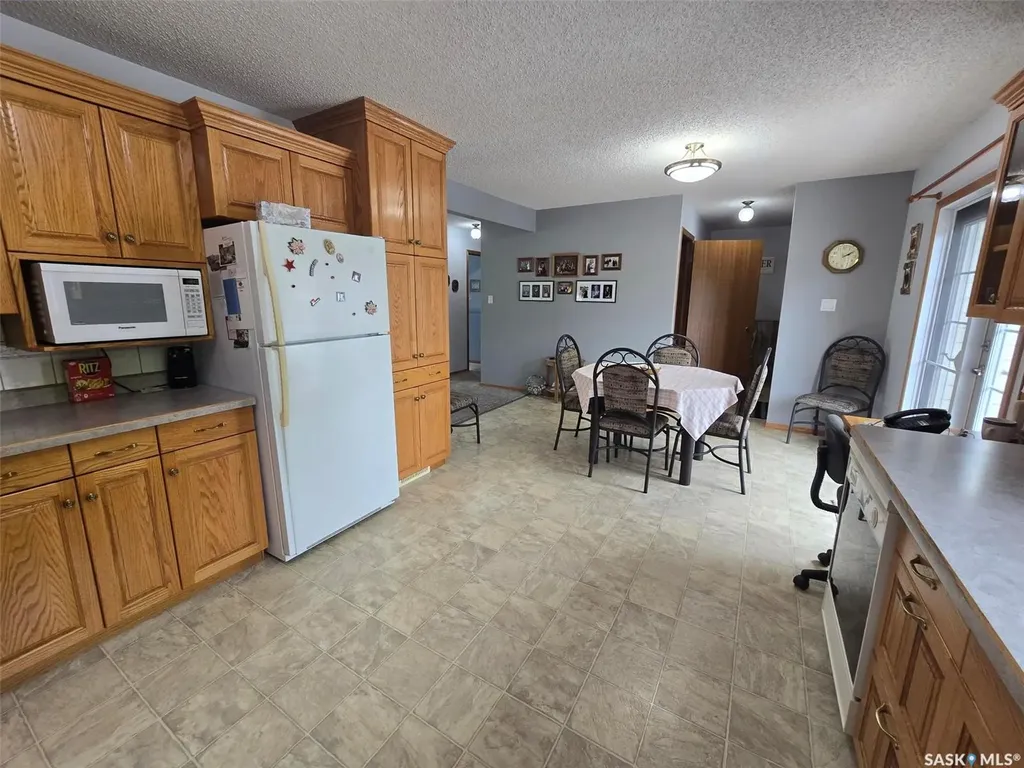 700 Saskatchewan Avenue Grenfell SK S0G 2B0