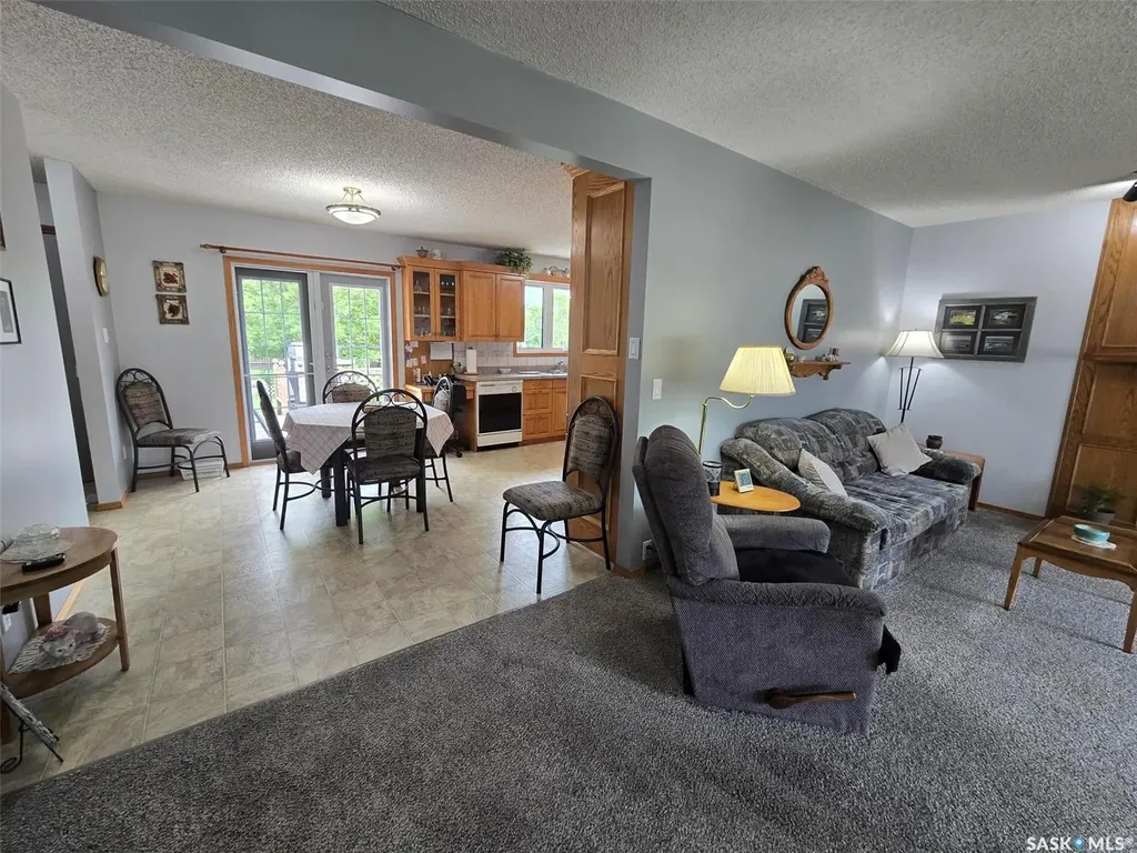 700 Saskatchewan Avenue Grenfell SK S0G 2B0