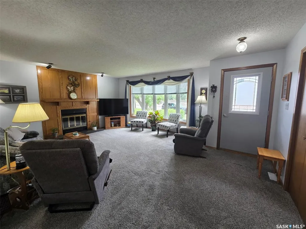 700 Saskatchewan Avenue Grenfell SK S0G 2B0