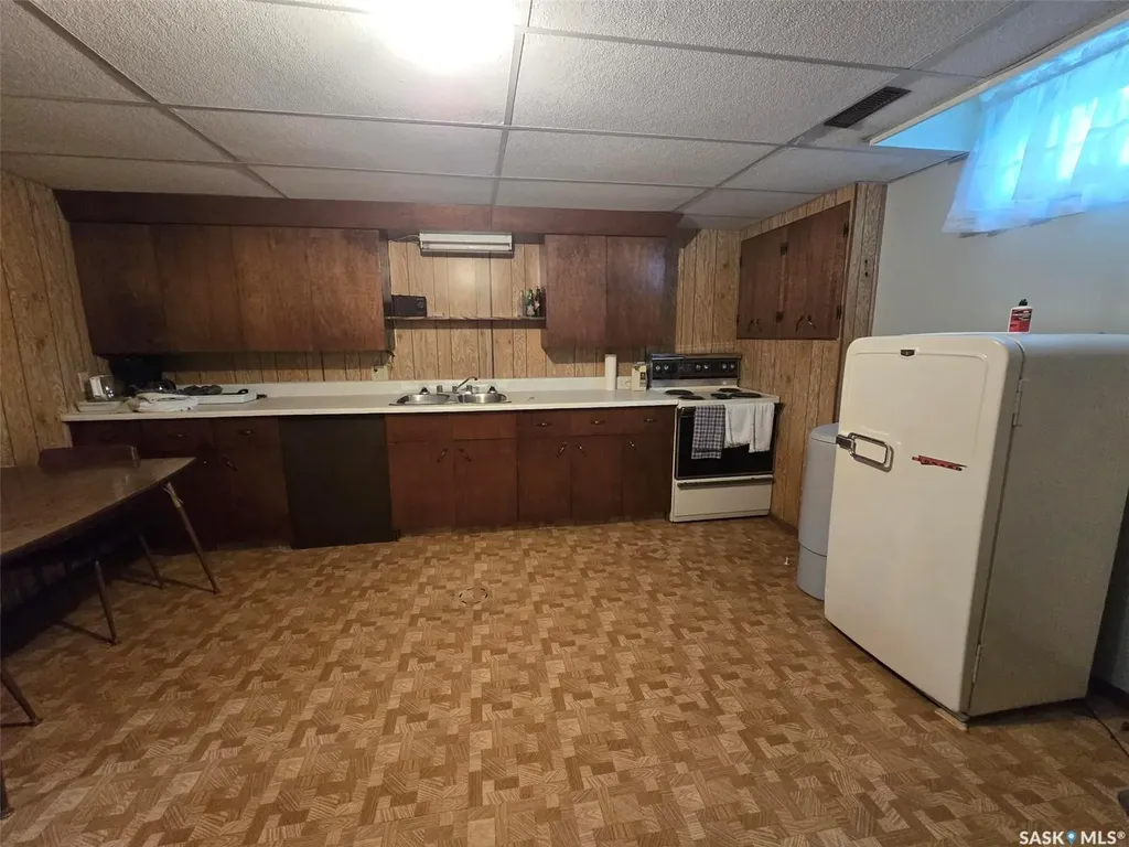 700 Saskatchewan Avenue Grenfell SK S0G 2B0