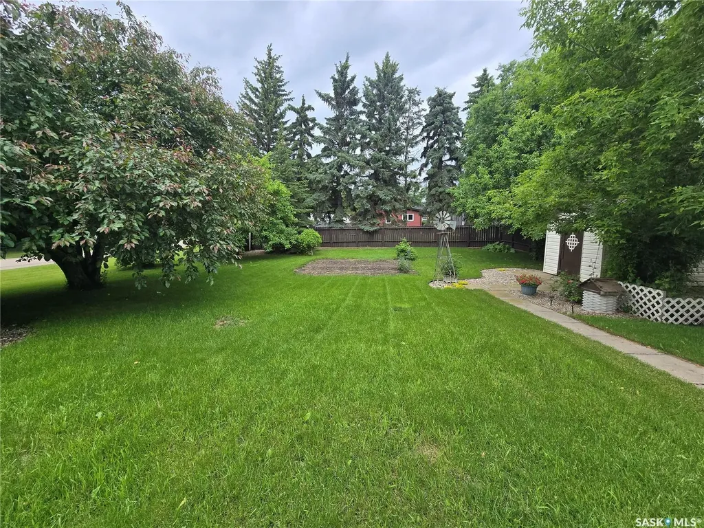 700 Saskatchewan Avenue Grenfell SK S0G 2B0