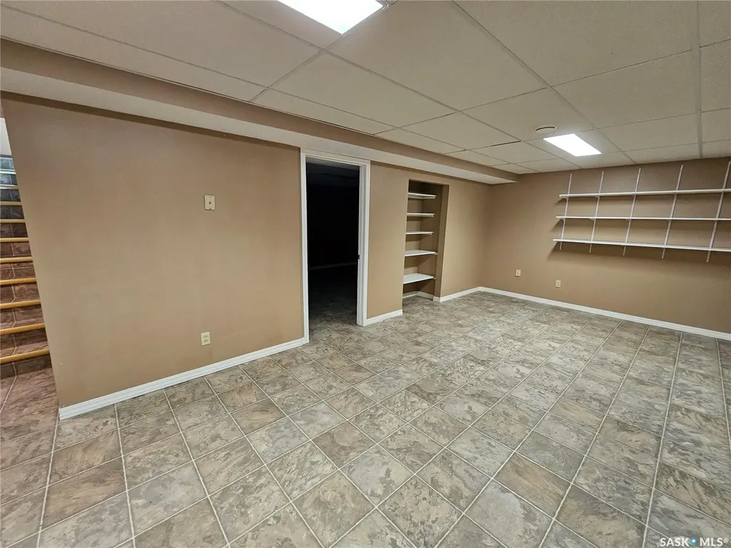 132 10th Avenue E Unity SK S0K 4L0