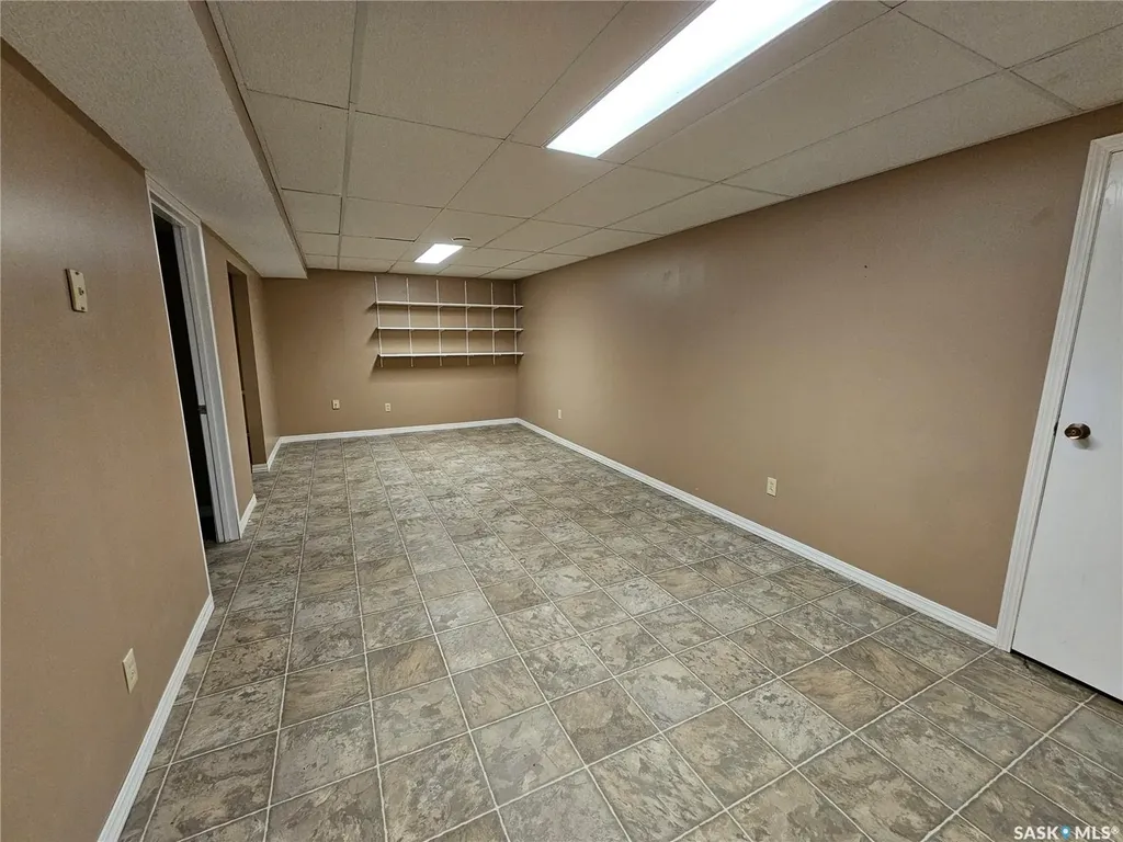 132 10th Avenue E Unity SK S0K 4L0