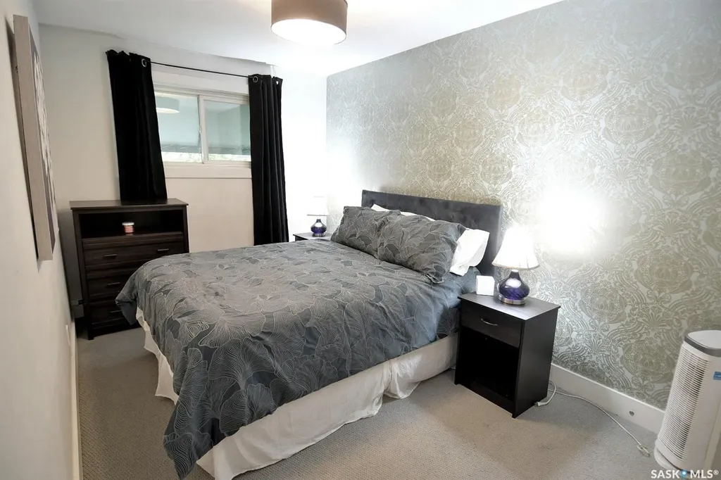 441 4th Avenue N Saskatoon SK S7K 2M4