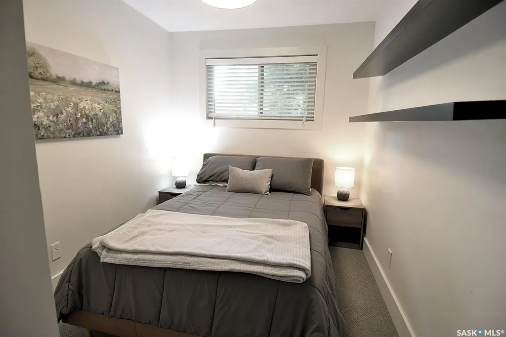 441 4th Avenue N Saskatoon SK S7K 2M4