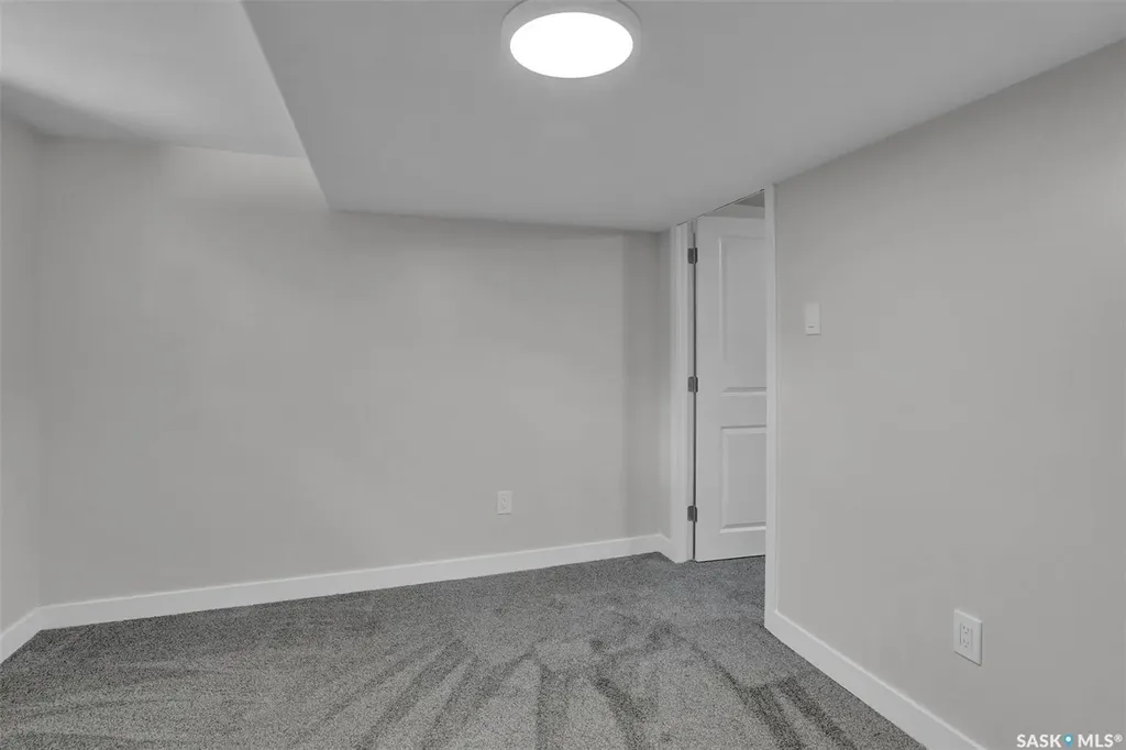1356 Minto Street Regina SK S4T 5S2