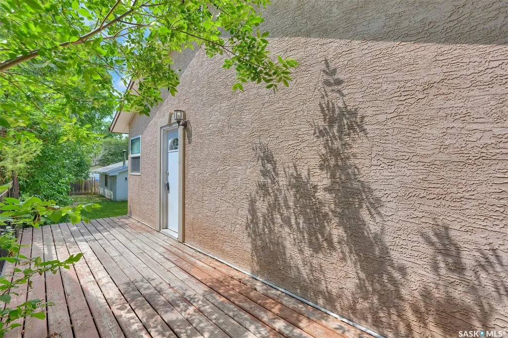 1356 Minto Street Regina SK S4T 5S2