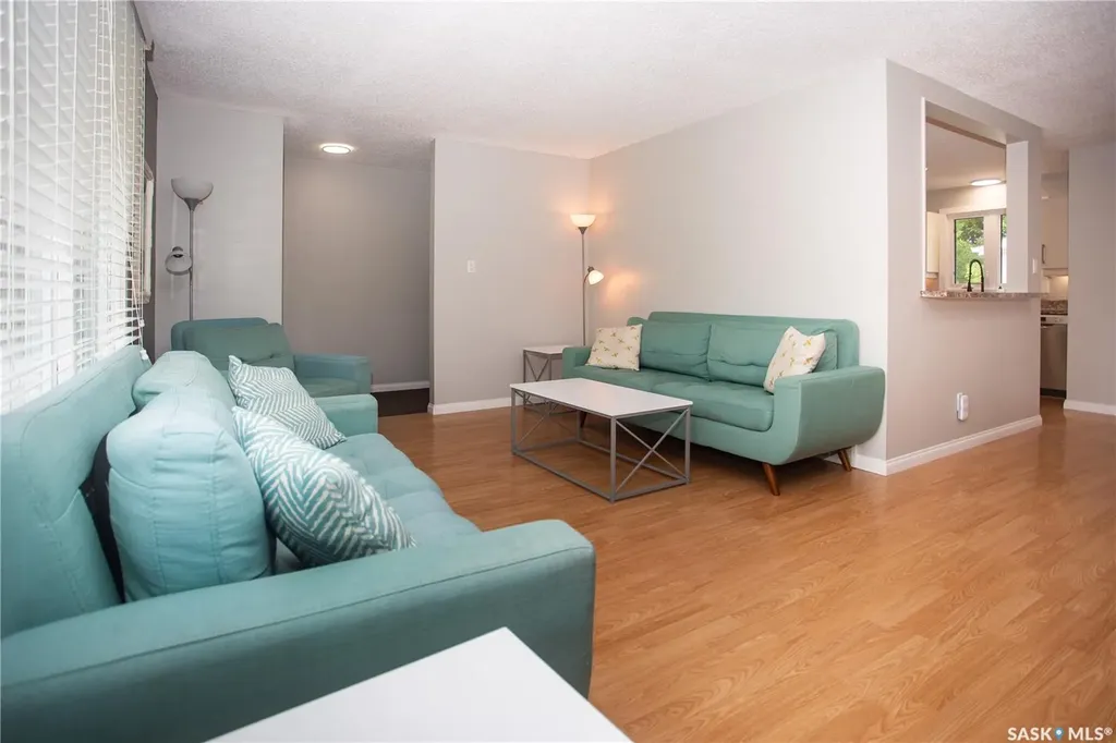 365 Waterloo Crescent Saskatoon SK S7H 4H7