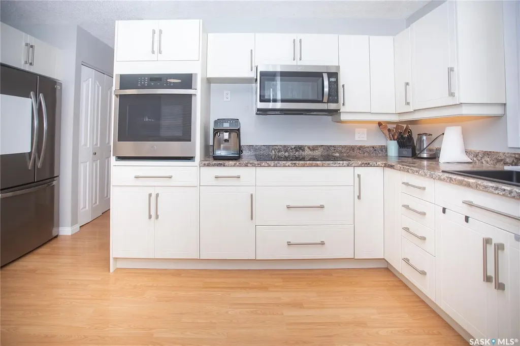 365 Waterloo Crescent Saskatoon SK S7H 4H7