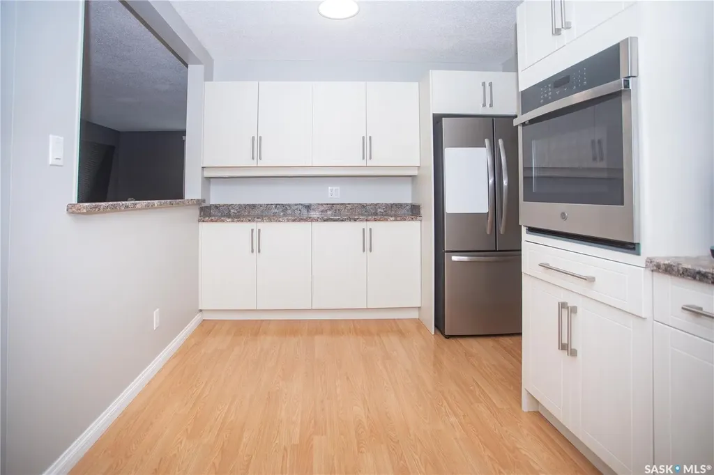 365 Waterloo Crescent Saskatoon SK S7H 4H7