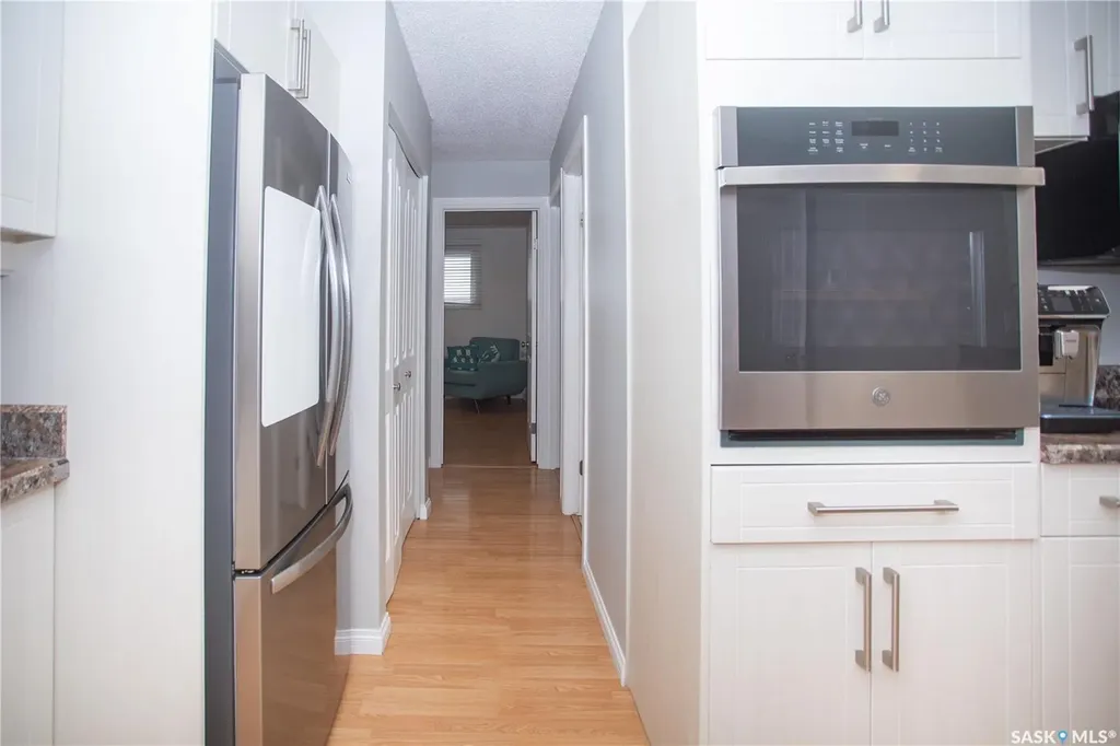 365 Waterloo Crescent Saskatoon SK S7H 4H7