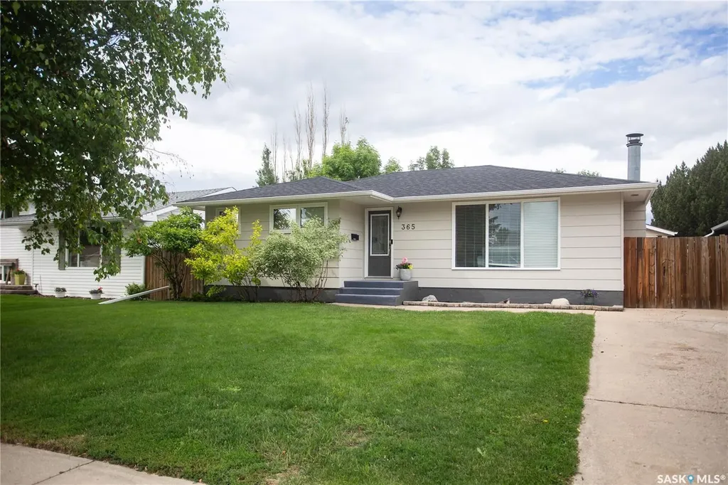 365 Waterloo Crescent Saskatoon SK S7H 4H7