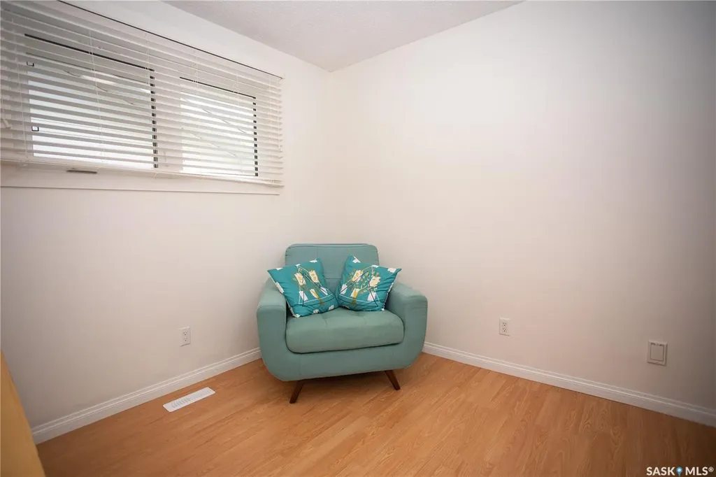 365 Waterloo Crescent Saskatoon SK S7H 4H7