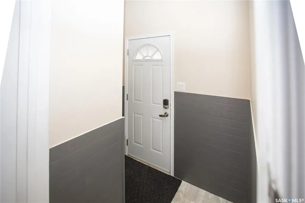 365 Waterloo Crescent Saskatoon SK S7H 4H7