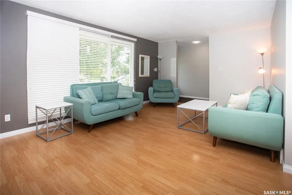 365 Waterloo Crescent Saskatoon SK S7H 4H7