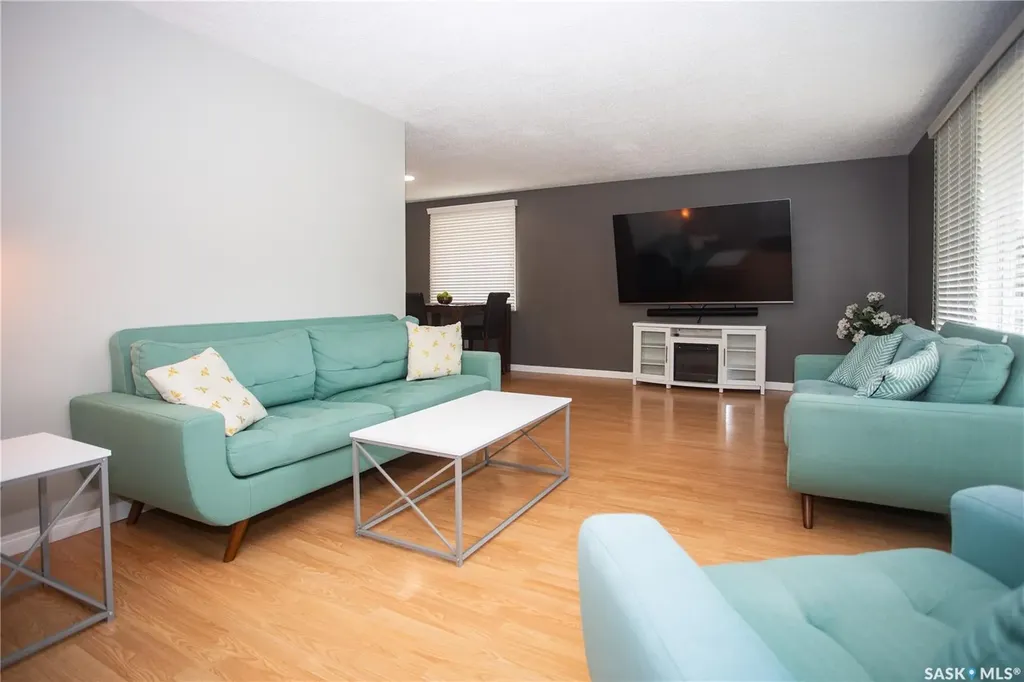365 Waterloo Crescent Saskatoon SK S7H 4H7