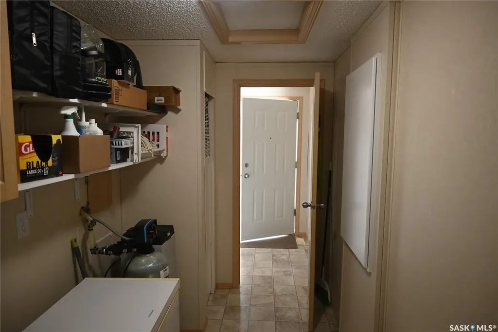 400 Main Street Lang SK S0G 2W0