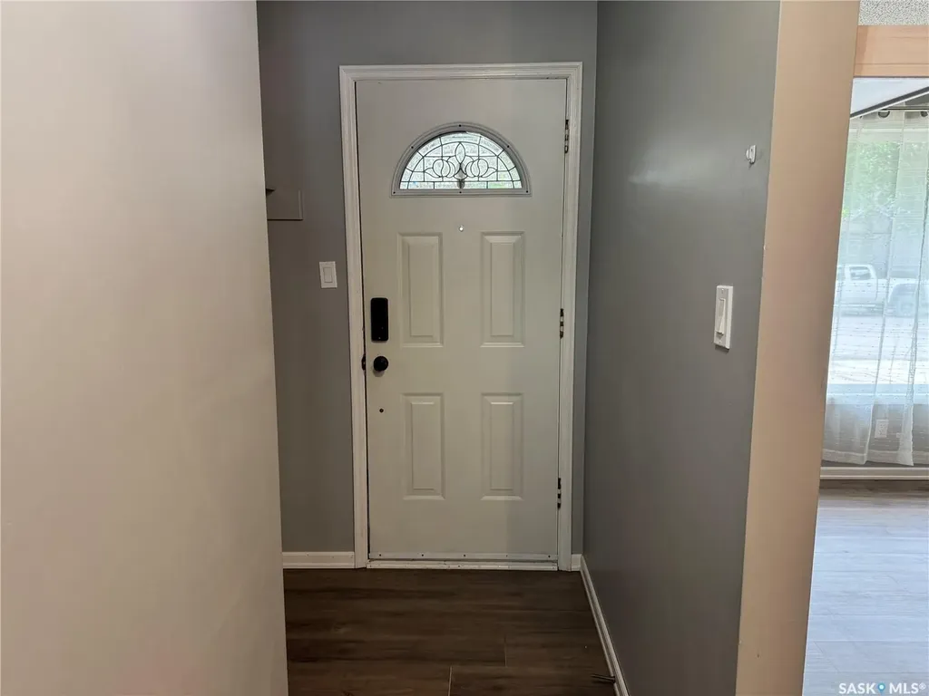 23 Dunning Crescent Saskatoon SK S7J 2S6