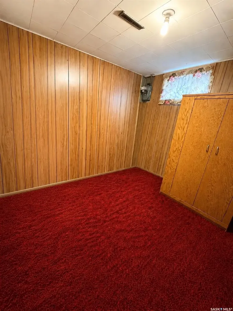 4266 Price Avenue Gull Lake SK S0N 1A0