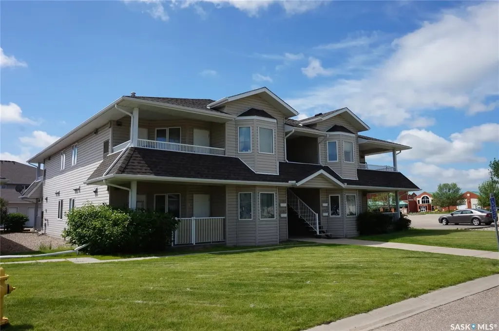 4080 Buckingham Drive E Regina SK S4V 3E9