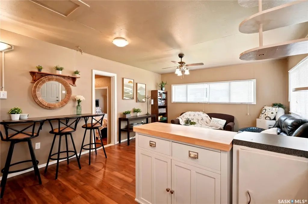 982 Terry Street Cochin SK S0L 0M0