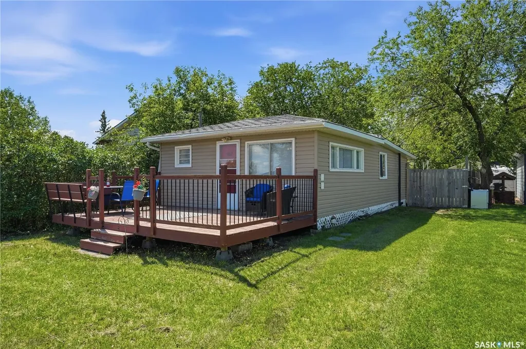 982 Terry Street Cochin SK S0L 0M0