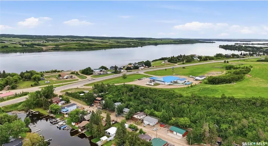 982 Terry Street Cochin SK S0L 0M0