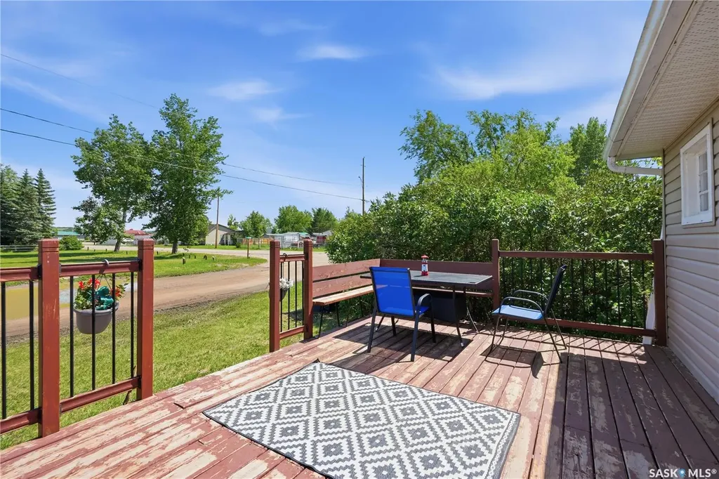 982 Terry Street Cochin SK S0L 0M0