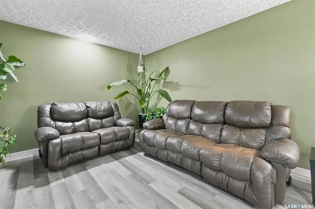 418 North Railway Street Warman SK S0K 4S0