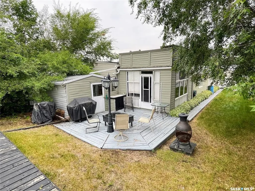 1035 Boychuk Drive Saskatoon SK S7H 5B2