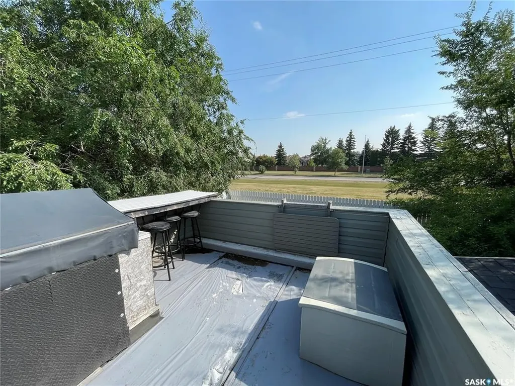 1035 Boychuk Drive Saskatoon SK S7H 5B2