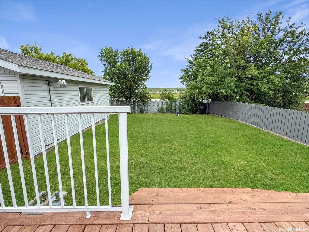11 Hayward Place Swift Current SK S9H 3Z9