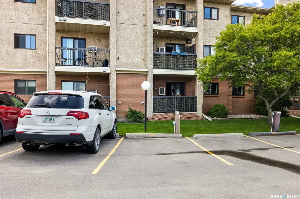 3410 Park Street Regina SK S4V 2M8