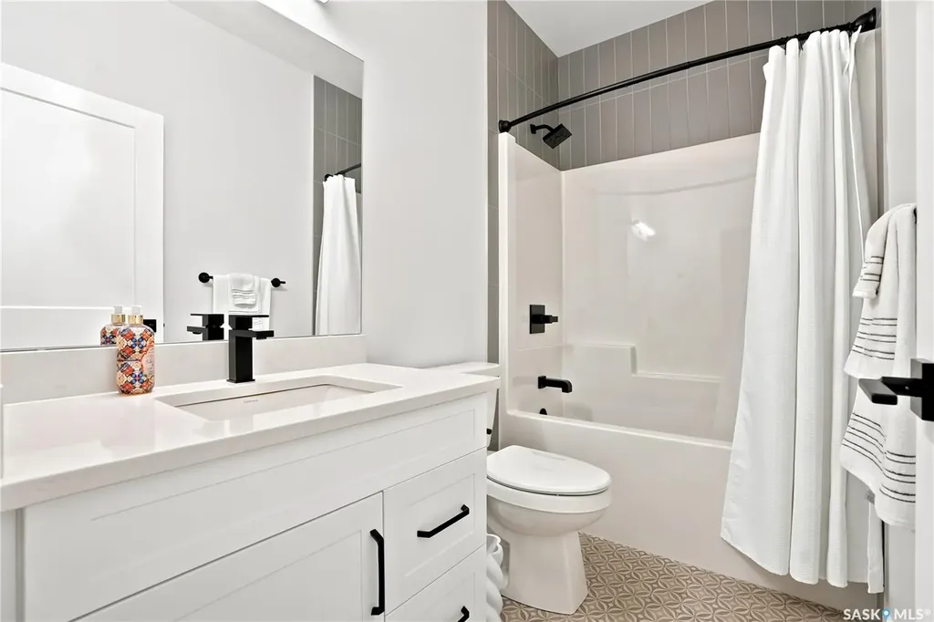 378 Sharma Crescent Saskatoon SK S7W 1K8
