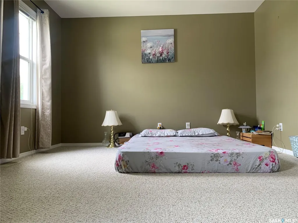 135 Pawlychenko Lane Saskatoon SK S7V 1K2