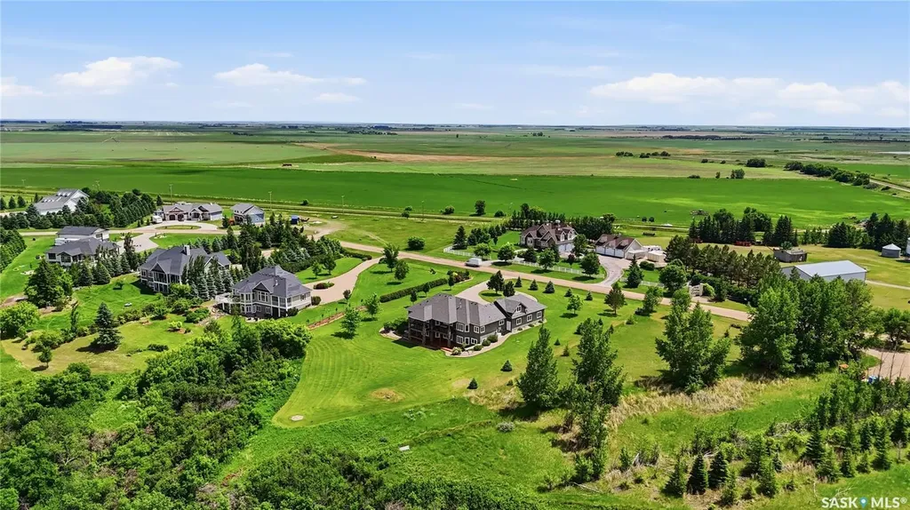 102 Rudy Lane Outlook SK S0L 2N0