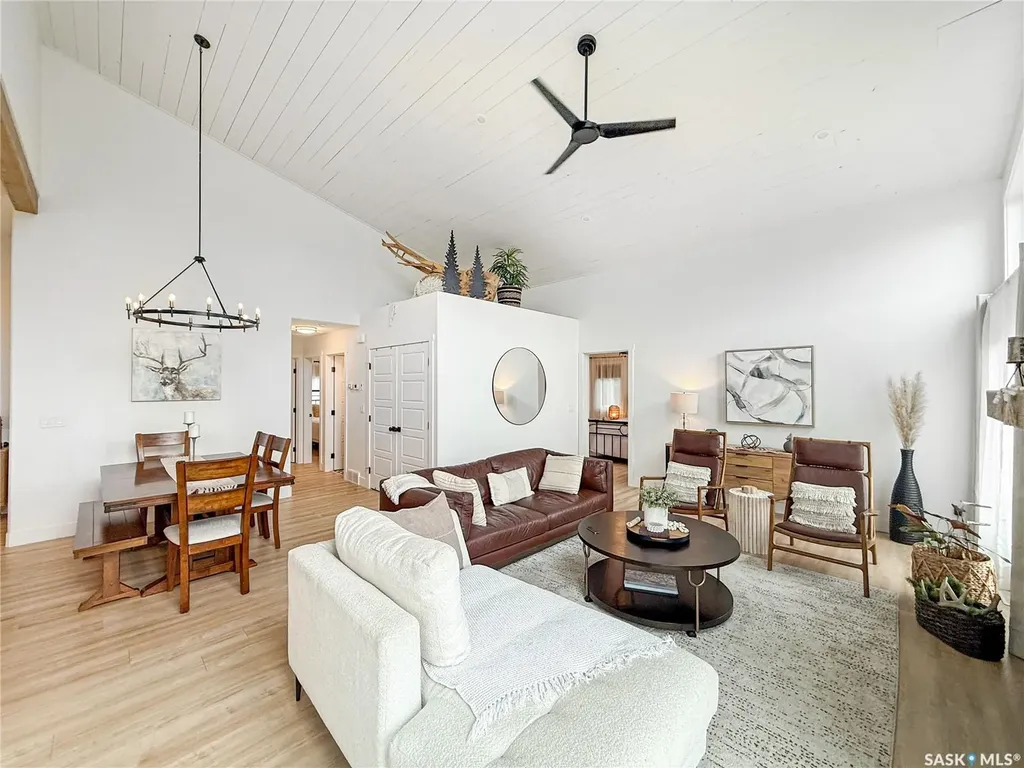 12 Eagle Crescent Candle Lake SK S0J 3E0