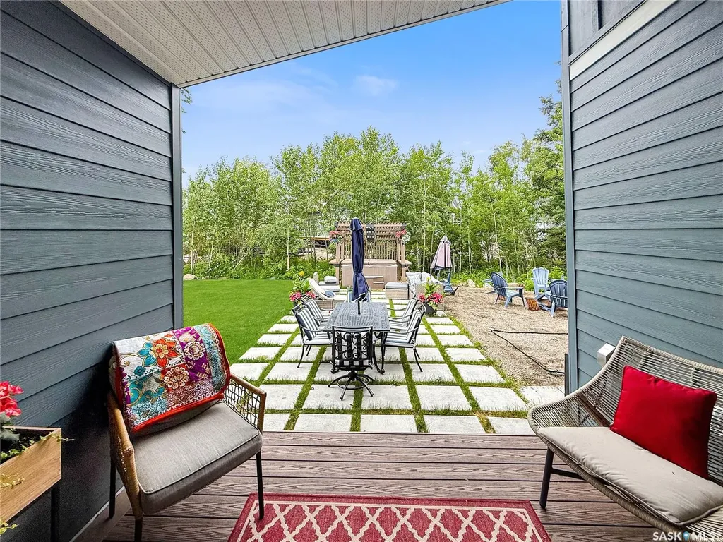 12 Eagle Crescent Candle Lake SK S0J 3E0