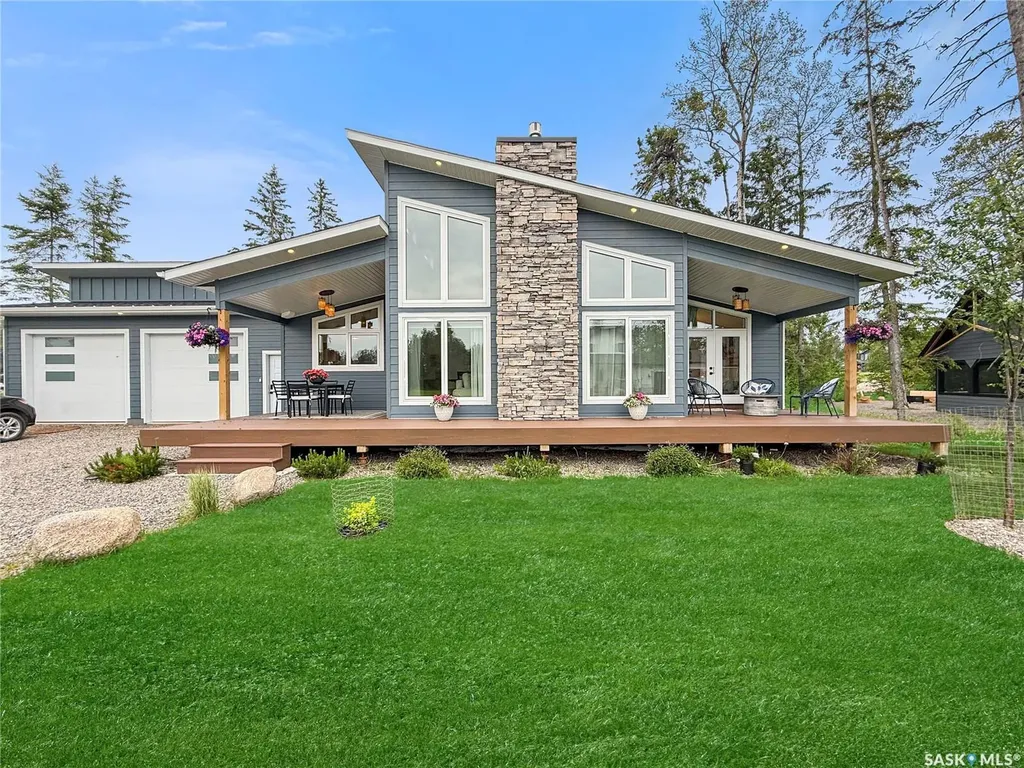 12 Eagle Crescent Candle Lake SK S0J 3E0