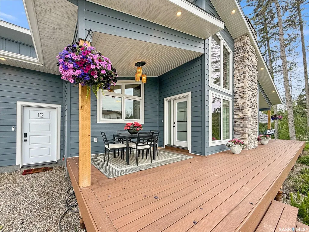 12 Eagle Crescent Candle Lake SK S0J 3E0
