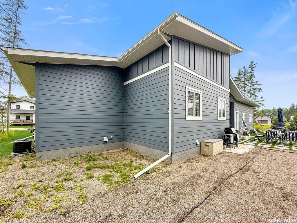 12 Eagle Crescent Candle Lake SK S0J 3E0