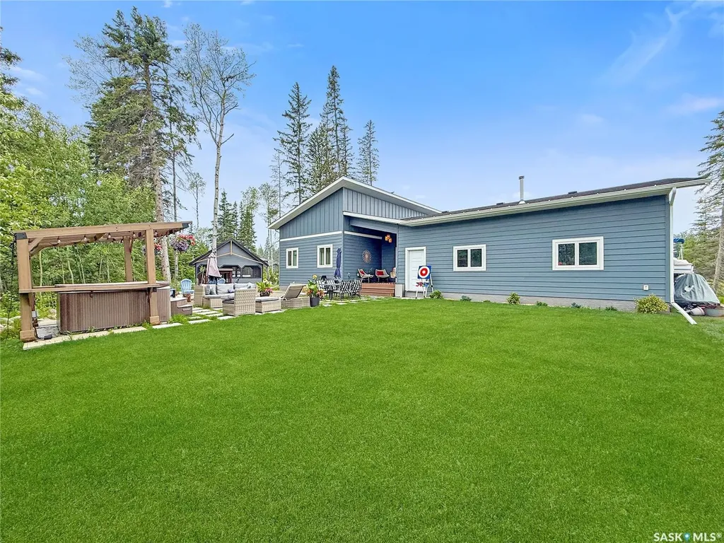 12 Eagle Crescent Candle Lake SK S0J 3E0