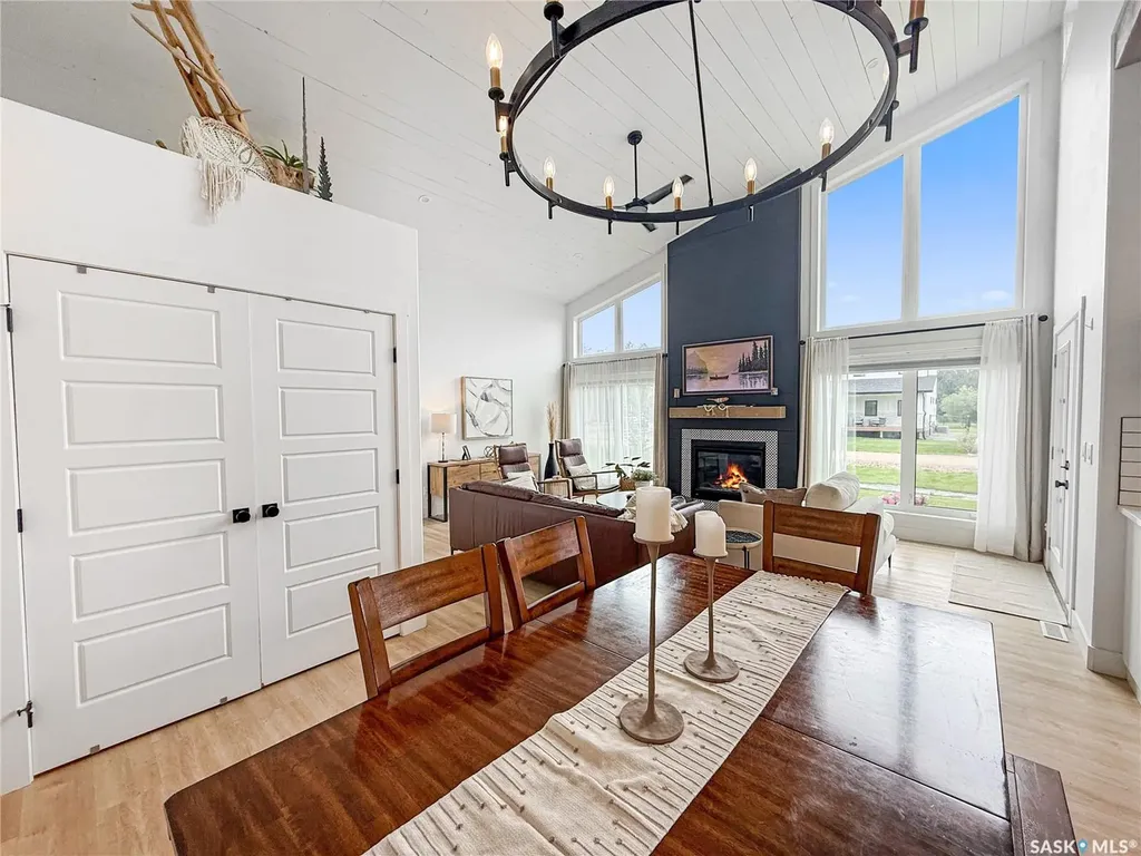 12 Eagle Crescent Candle Lake SK S0J 3E0