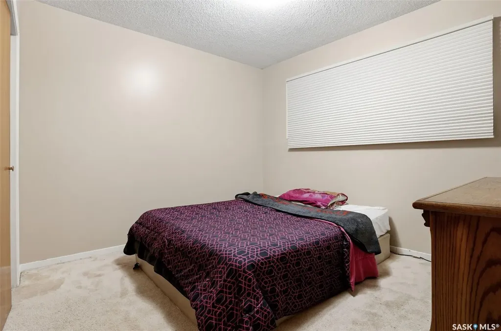 24 Davidson Crescent Regina SK S4S 4S9