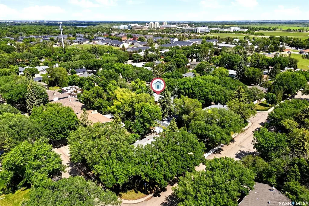 24 Davidson Crescent Regina SK S4S 4S9