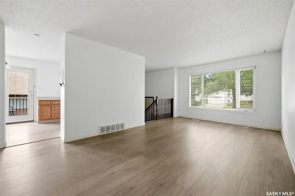 3151 Jenkins Drive E Regina SK S4N 6X4