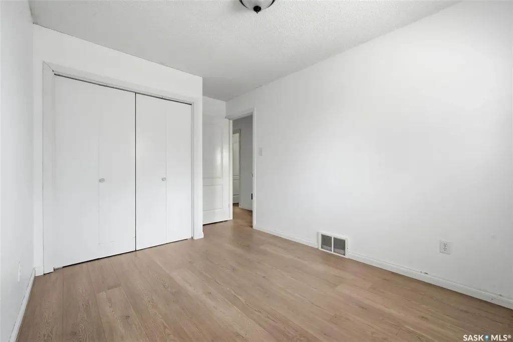 3151 Jenkins Drive E Regina SK S4N 6X4
