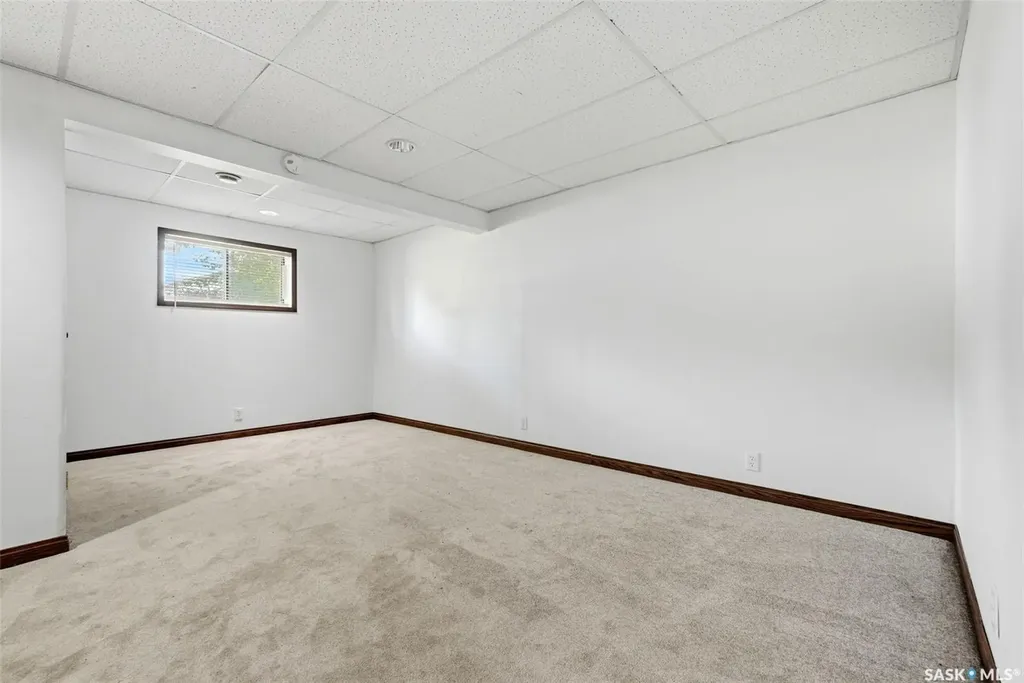 3151 Jenkins Drive E Regina SK S4N 6X4