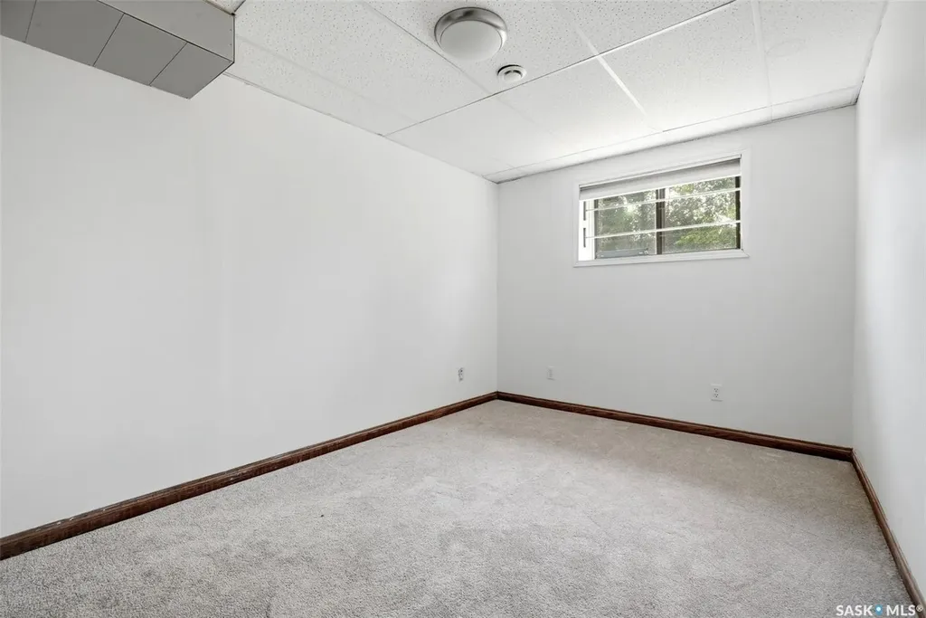 3151 Jenkins Drive E Regina SK S4N 6X4